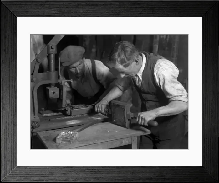 Framed Print : Glassmaking - Moulding Framed Print : Glassmaking - Moulding
