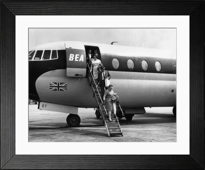 Framed Print : Landing in London Framed Print : Landing in London