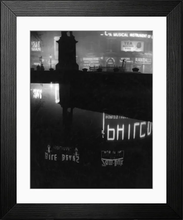 Framed Print : Trafalgar Square Lights Framed Print : Trafalgar Square Lights