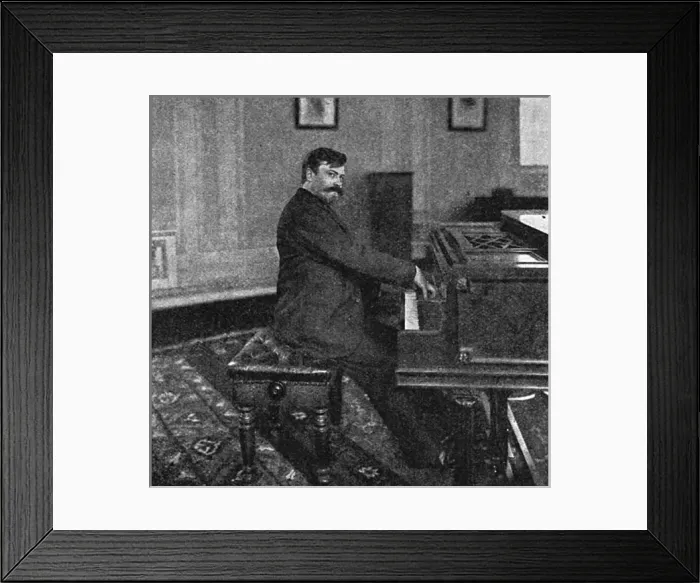 Framed Print : Vassili Sapellnikov Framed Print : Vassili Sapellnikov