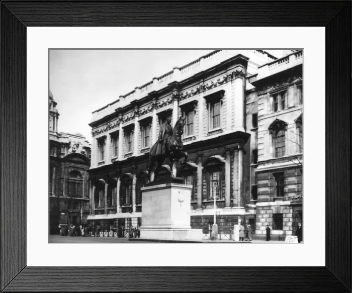 Framed Print : Haig Statue, Whitehall Framed Print : Haig Statue, Whitehall