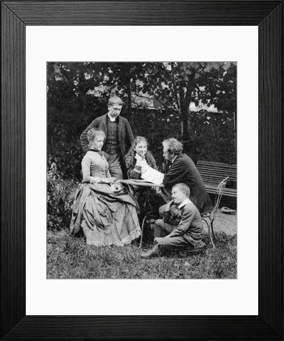 Framed Print : Eiffel Photo Framed Print : Eiffel Photo