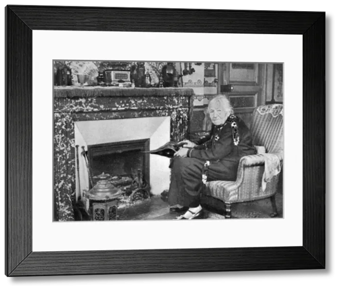 Framed Print : Juliette Adam Photo Framed Print : Juliette Adam Photo