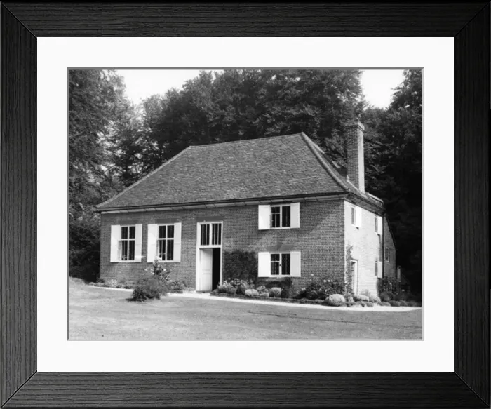 Framed Print : Country House Hotel Framed Print : Country House Hotel