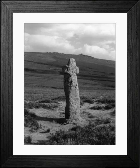 Framed Print : Bennetts Cross Framed Print : Bennetts Cross