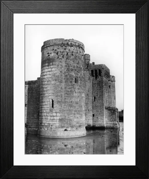 Framed Print : Bodiam Castle Framed Print : Bodiam Castle