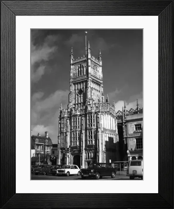 Framed Print : Cirencester Church Framed Print : Cirencester Church
