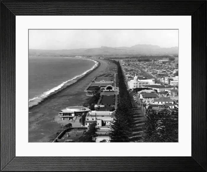 Framed Print : New Zealand / Napier Framed Print : New Zealand / Napier