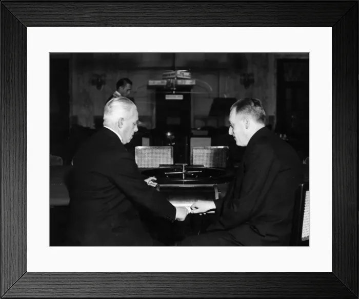 Framed Print : Gambling / Roulette Framed Print : Gambling / Roulette