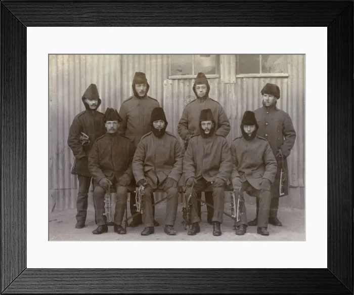 Framed Print : Inniskillings in winter uniform Framed Print : Inniskillings in winter uniform