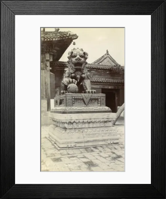 Framed Print : Temple with Chinese dragon Framed Print : Temple with Chinese dragon