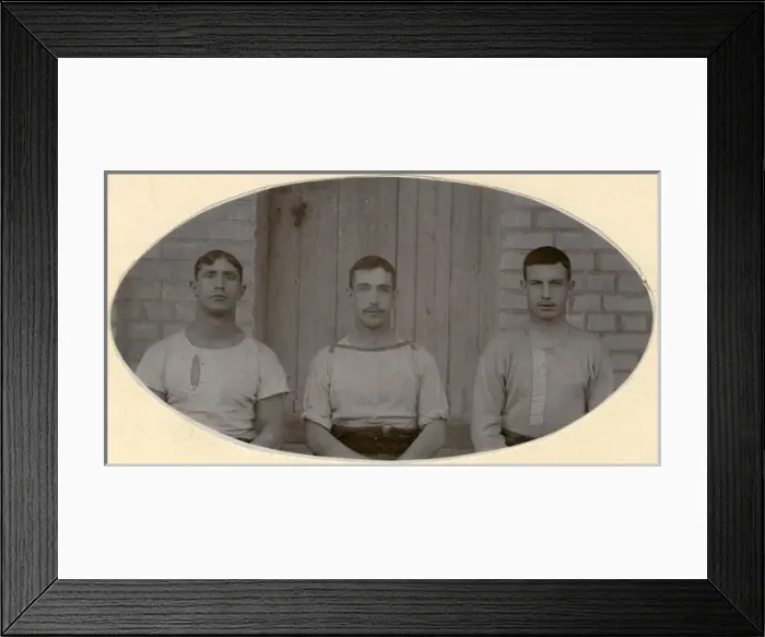 Framed Print : Three men, British soldiers from the Royal Inniskilling Fusiliers posted to China Framed Print : Three men, British soldiers from the Royal Inniskilling Fusiliers posted to China