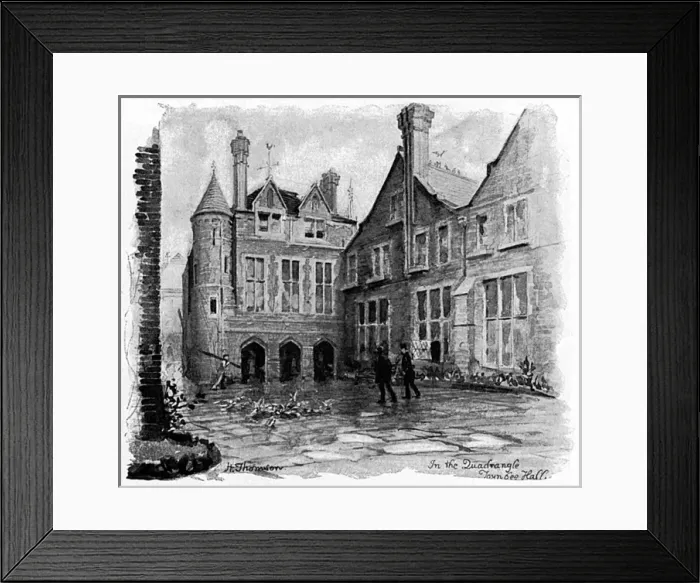 Framed Print : Toynbee Hall Framed Print : Toynbee Hall
