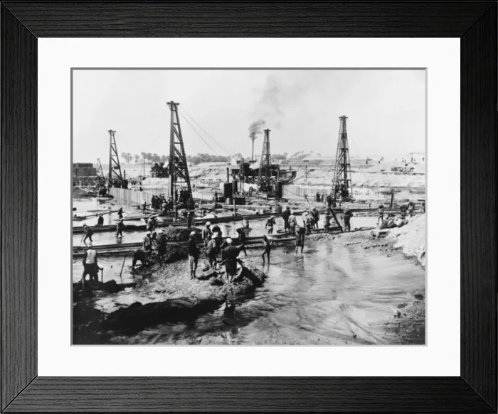 Framed Print : Construction of the Aswan Dam Framed Print : Construction of the Aswan Dam