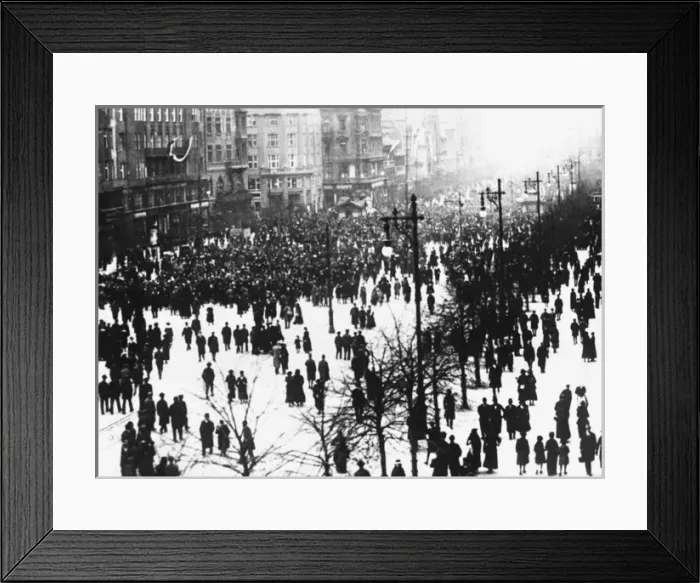 Framed Print : Prague, October 1918 Framed Print : Prague, October 1918