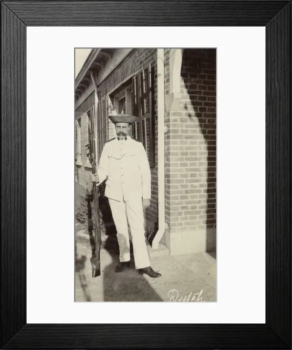 Framed Print : Dutch soldier in China Framed Print : Dutch soldier in China