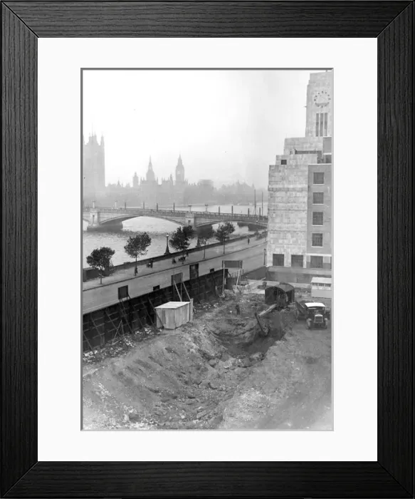 Framed Print : LFB headquarters under construction, Lambeth SE1 Framed Print : LFB headquarters under construction, Lambeth SE1