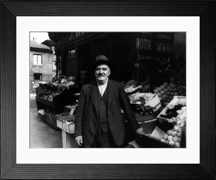 Framed Print : Greengrocers shop Framed Print : Greengrocers shop