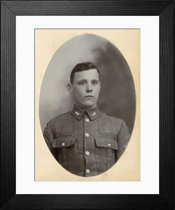 Framed Print : British soldier, c. 1911 Framed Print : British soldier, c. 1911