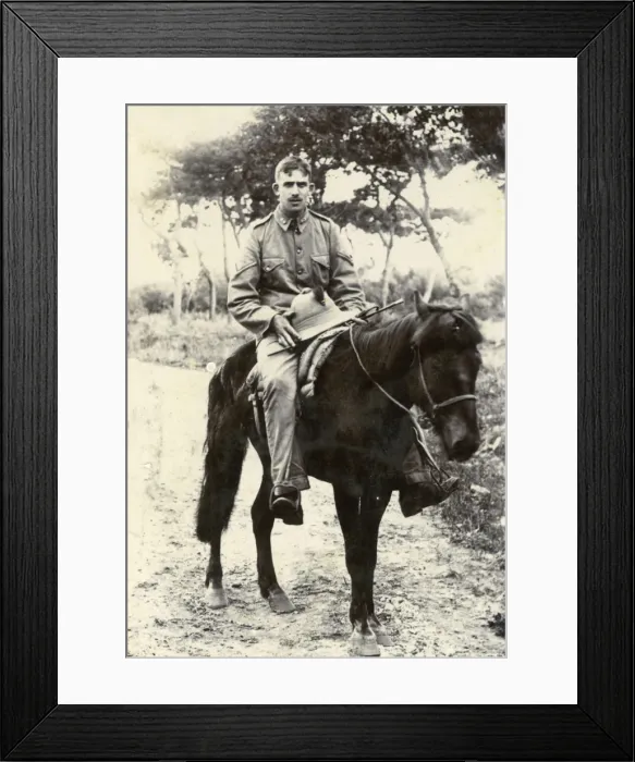 Framed Print : British soldier on horseback Framed Print : British soldier on horseback