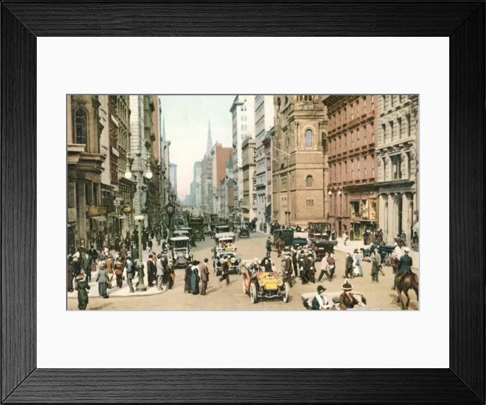 Framed Print : New York City- Fifth Avenue at 42nd Street Framed Print : New York City- Fifth Avenue at 42nd Street
