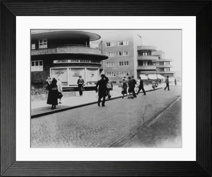Framed Print : Street scene in Copenhagen, Denmark Framed Print : Street scene in Copenhagen, Denmark