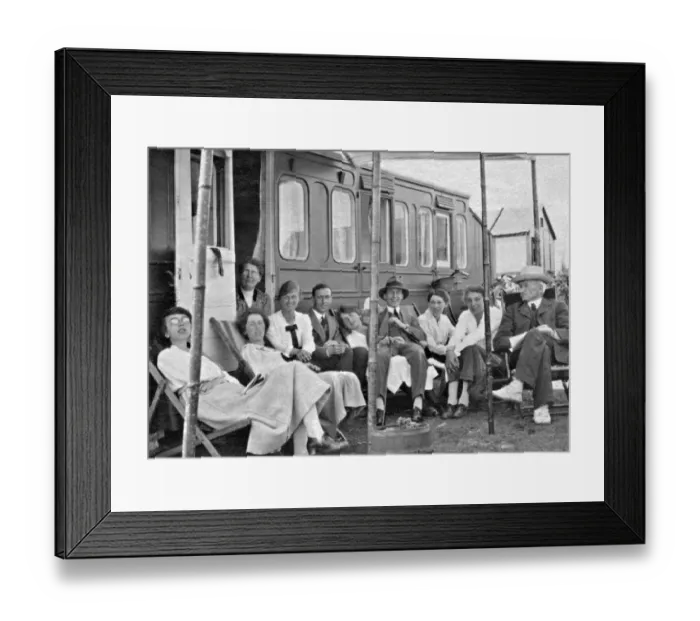 Framed Print : Large group of holidaymakers Framed Print : Large group of holidaymakers