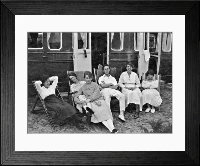 Framed Print : Group of holidaymakers Framed Print : Group of holidaymakers