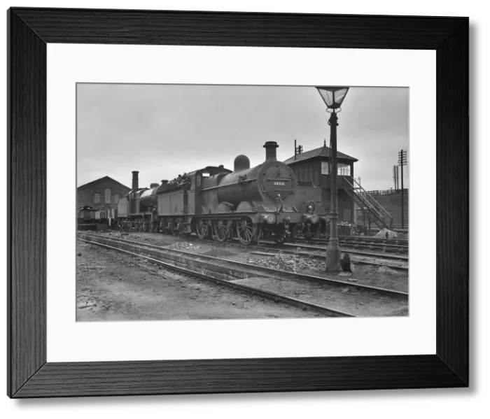 Framed Print : Steam engine on a railway track Framed Print : Steam engine on a railway track