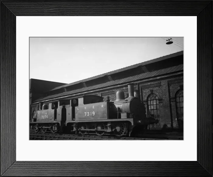 Framed Print : Two LNER steam engines Framed Print : Two LNER steam engines