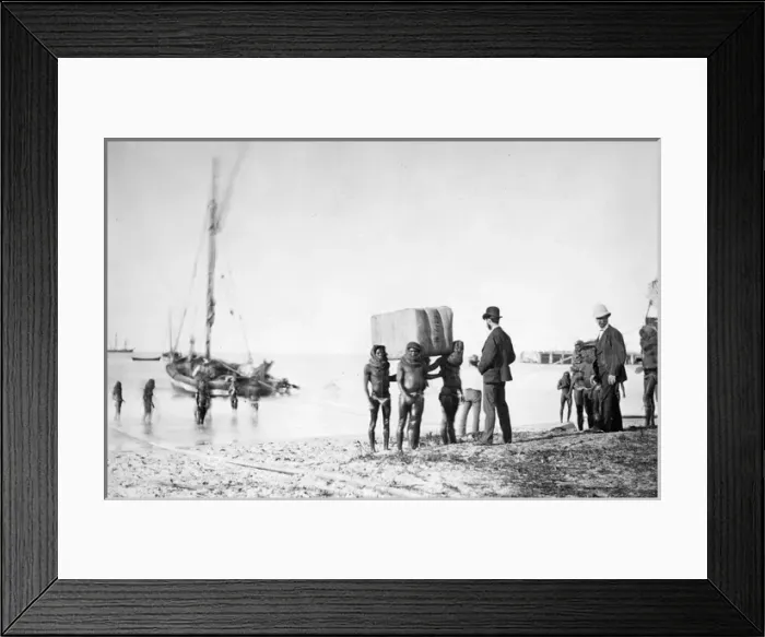 Framed Print : Bringing goods ashore - Port Elizabeth, South Africa Framed Print : Bringing goods ashore - Port Elizabeth, South Africa