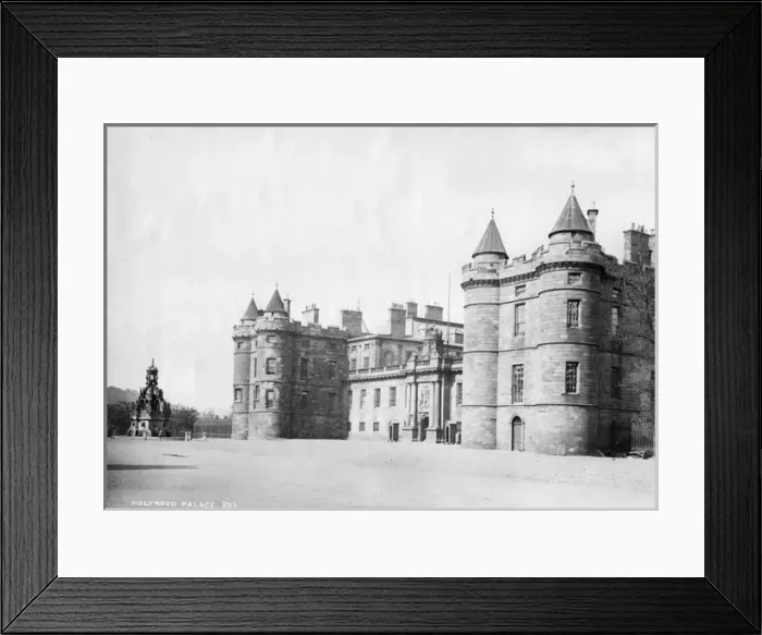 Framed Print : Holyrood Palace, Edinburgh Framed Print : Holyrood Palace, Edinburgh
