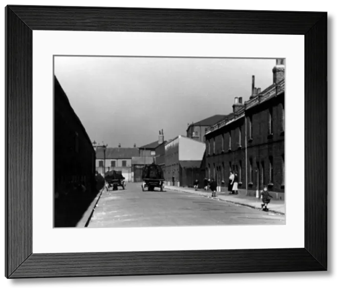 Framed Print : Coal Delivery Carts in the East End of London Framed Print : Coal Delivery Carts in the East End of London