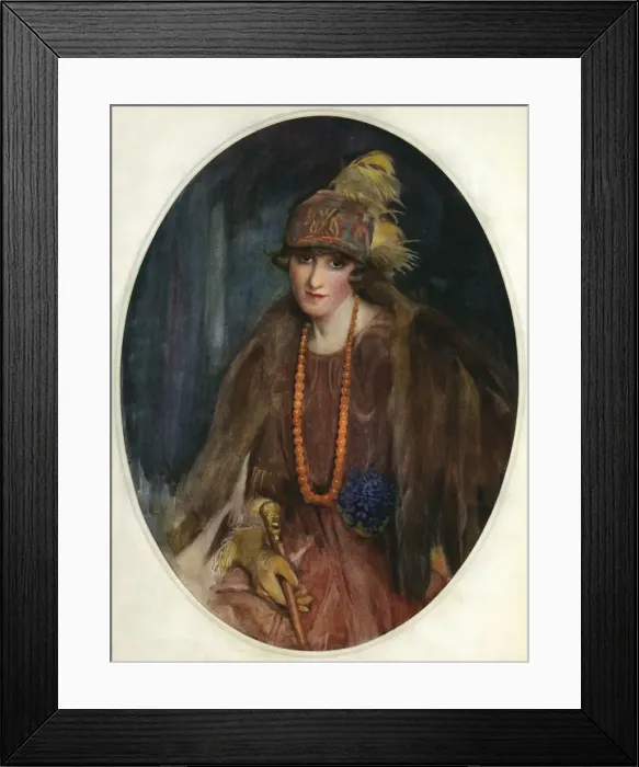 Framed Print : Portrait of a woman in fashionable 1920s clothes Framed Print : Portrait of a woman in fashionable 1920s clothes