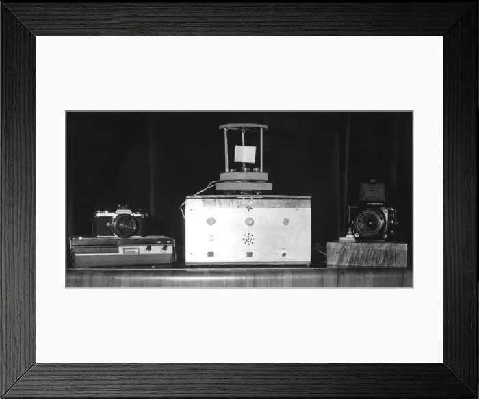 Framed Print : Cuttens photography apparatus Framed Print : Cuttens photography apparatus