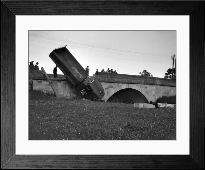 Framed Print : Lorry in motoring accident Framed Print : Lorry in motoring accident