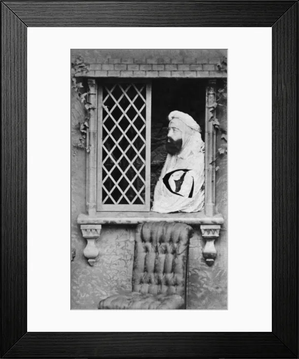 Framed Print : Materialisation of Geordie, controlling spirit Framed Print : Materialisation of Geordie, controlling spirit