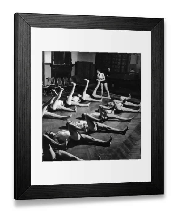 Framed Print : The Womens League of Health & Beauty exercise classes, 1938 Framed Print : The Womens League of Health & Beauty exercise classes, 1938