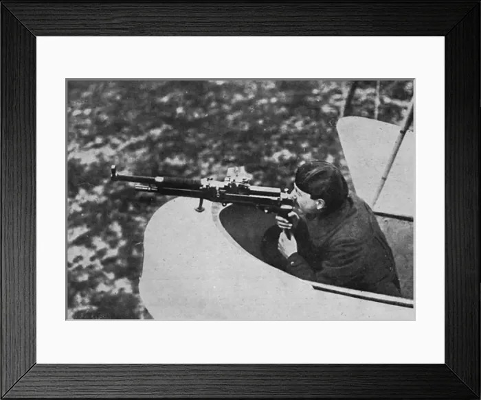 Framed Print : Hotchkiss Machine Gun on aeroplane Framed Print : Hotchkiss Machine Gun on aeroplane