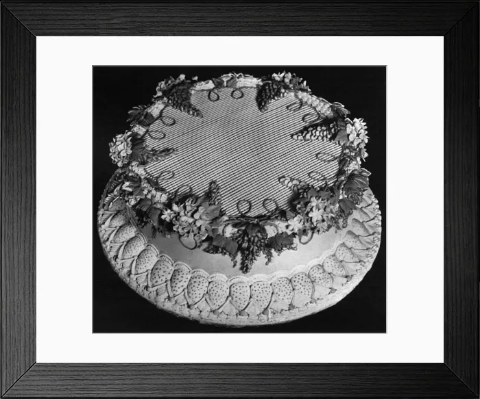 Framed Print : Birthday Cake with Piped Basket Framed Print : Birthday Cake with Piped Basket