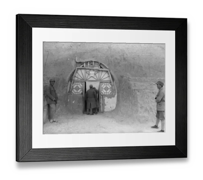 Framed Print : Hangzhou cave university