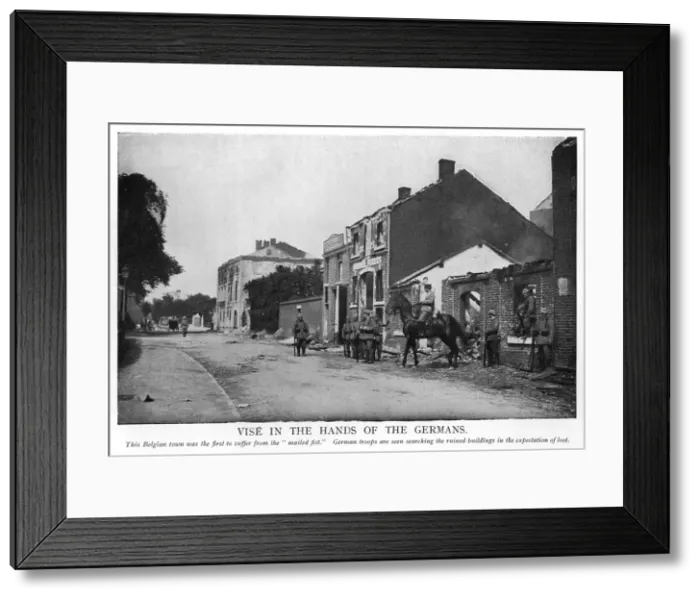 Framed Print : Vis頩n the hands of the Germans Framed Print : Vis頩n the hands of the Germans