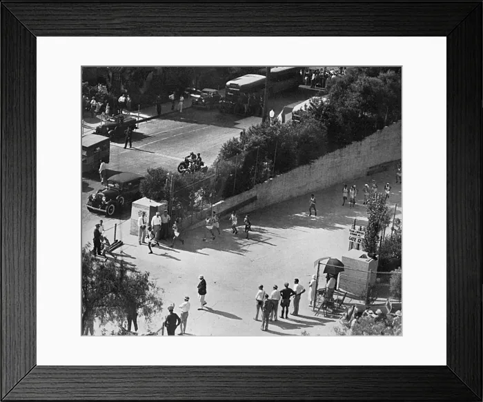 Framed Print : Marathon race, 1932 Olympic Games Framed Print : Marathon race, 1932 Olympic Games