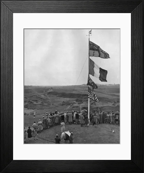 Framed Print : Womens Open Golf Championship, 1928 Framed Print : Womens Open Golf Championship, 1928