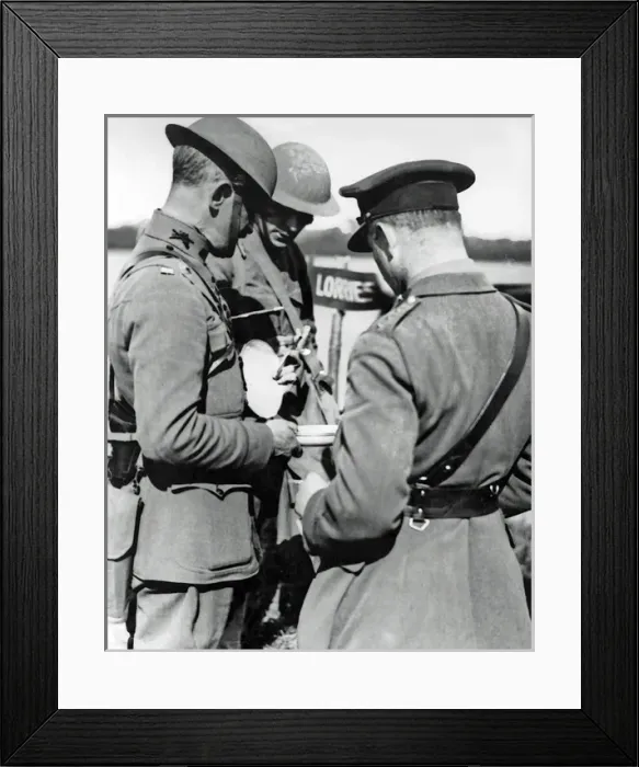 Framed Print : American and British with equipment, Western Front, WW1 Framed Print : American and British with equipment, Western Front, WW1