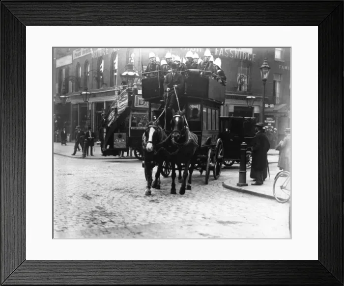 Framed Print : Soldiers riding on the top deck of a London omnibus Framed Print : Soldiers riding on the top deck of a London omnibus