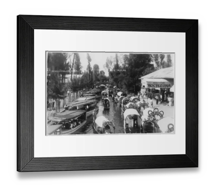 Framed Print : South Mexico City, Mexico - Restaurant Moctezuma Framed Print : South Mexico City, Mexico - Restaurant Moctezuma