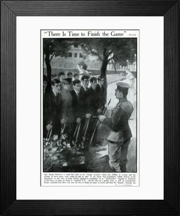 Framed Print : Drilling recruits in Temple Gardens, London, WW1 Framed Print : Drilling recruits in Temple Gardens, London, WW1