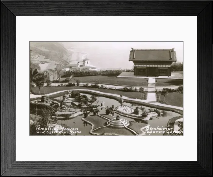 Framed Print : Bernheimer Japanese Garden, Santa Monica, USA Framed Print : Bernheimer Japanese Garden, Santa Monica, USA