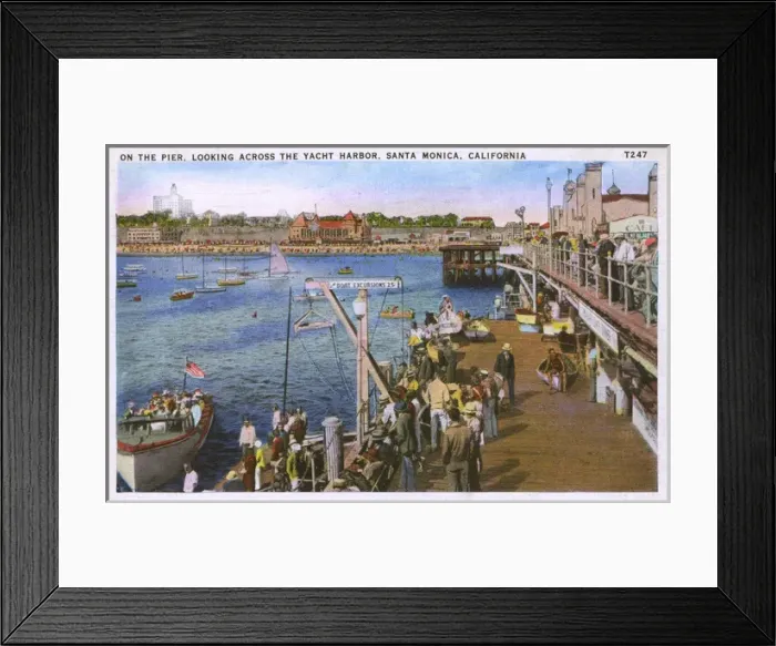 Framed Print : Santa Monica Yacht Harbour, California, USA Framed Print : Santa Monica Yacht Harbour, California, USA